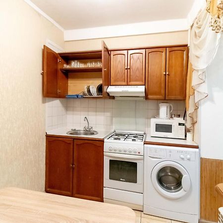 Kvartirkoff Na Volodymyra Ivasiuka 19A Киев Экстерьер фото